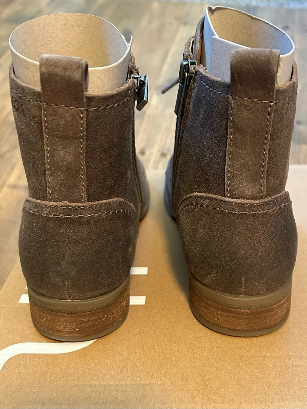 New Earth Leather Lace-Up Ankle Boots Janel Medium Brown Size Womens Size 7 M